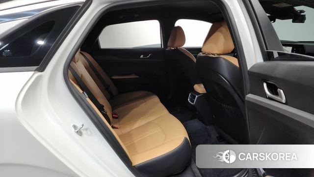 Kia K5 3rd generation 2022 Белый из Кореи, фото 2