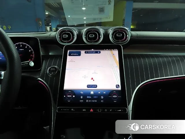 Mercedes-Benz GLC-Class X254 2025 Небесно-голубой из Кореи, фото 2