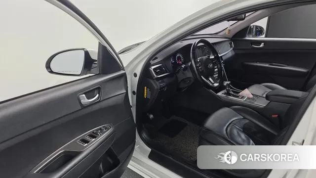 Kia The New K5 2nd generation 2018 Белый из Кореи, фото 2