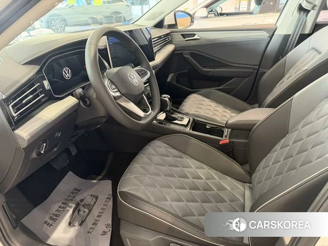 Volkswagen Sagitar 2023 Белый из Китая, фото 2