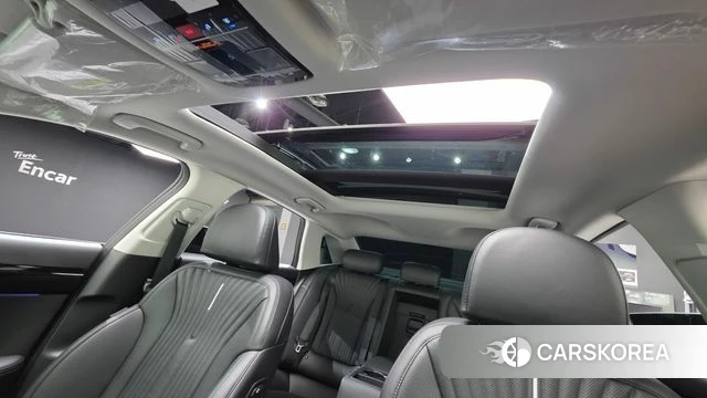 Hyundai Grandeur Hybrid (GN7) 2024 Белый из Кореи, фото 2