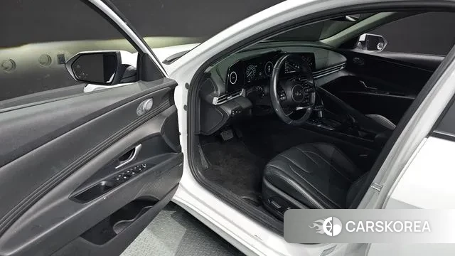 Hyundai Avante (CN7) 2021 Белый из Кореи, фото 2