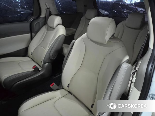 Kia The New Carnival 4th Generation 2025 Белый из Кореи, фото 2