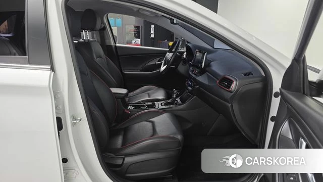 Hyundai i30 (PD) 2018 Белый из Кореи, фото 2