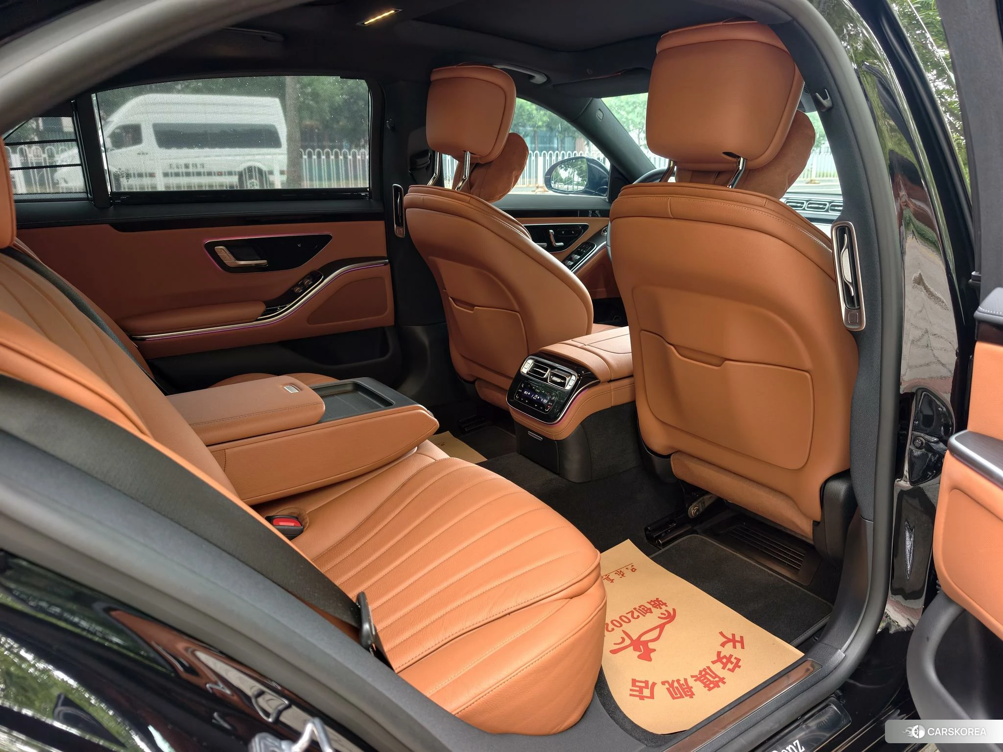 Mercedes-Benz S-class 2024 Черный из Китая, фото 2