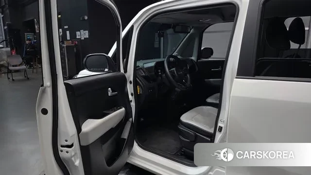 Kia The New Kia Ray 2023 Белый из Кореи, фото 2