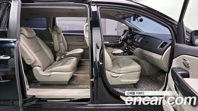 Kia The New Carnival 2020 Черный из Кореи, фото 2