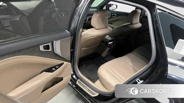 Kia K8 2024 Черный из Кореи, фото 2