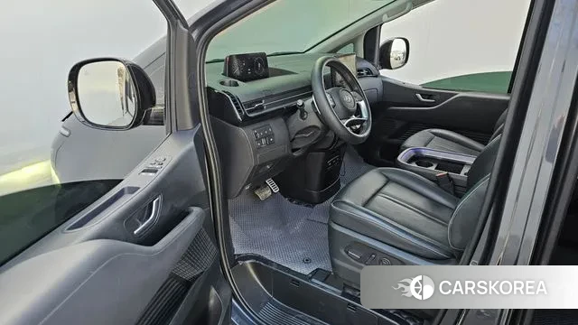 Hyundai Staria 2022 Серый из Кореи, фото 2