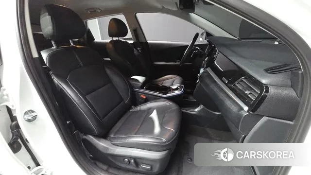 Kia Niro EV 2021 Белый из Кореи, фото 2