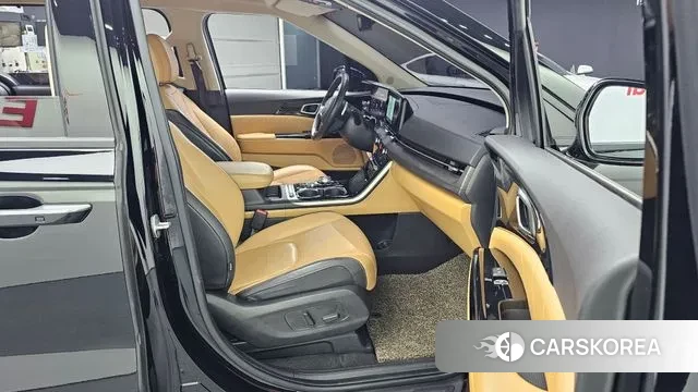 Kia Carnival 4th generation 2022 Черный из Кореи, фото 2