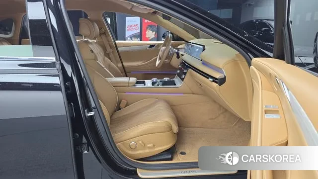 Genesis G80 (RG3) 2024 Черный из Кореи, фото 2