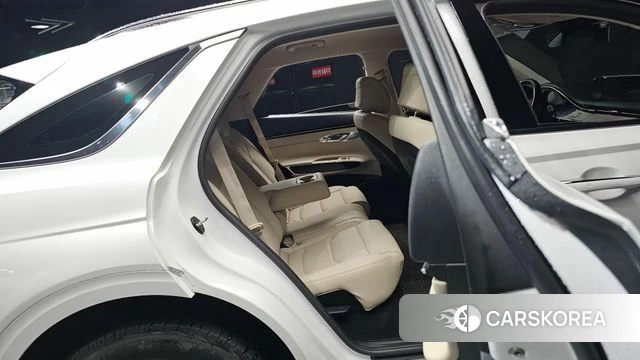 Genesis GV70 2021 Белый из Кореи, фото 2
