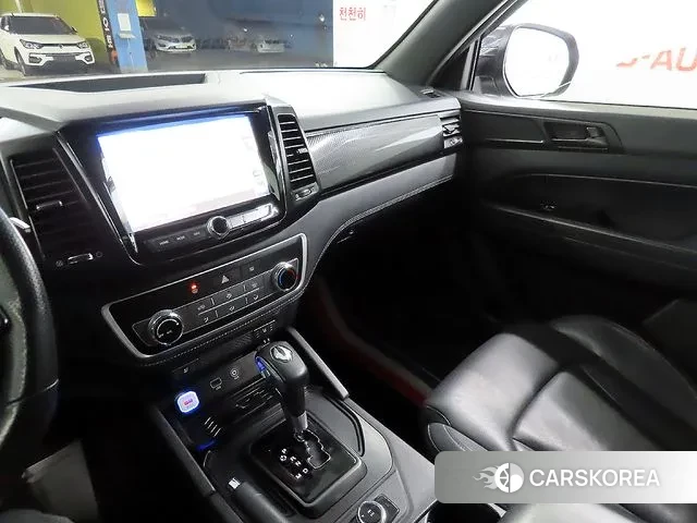 Ssangyong Rexton Sports 2019 Черный из Кореи, фото 2