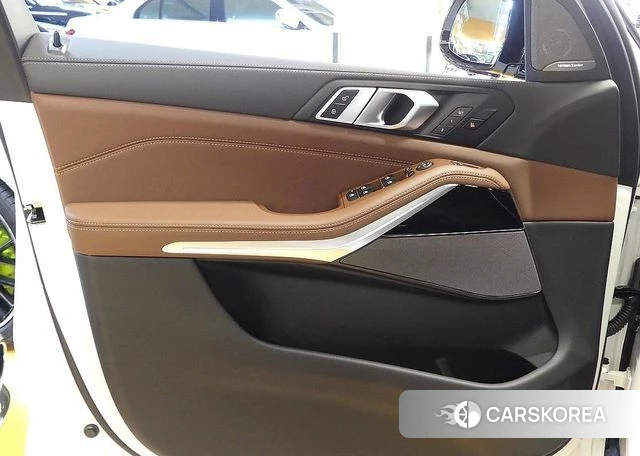 BMW X5 (G05) 2025 Белый из Кореи, фото 2