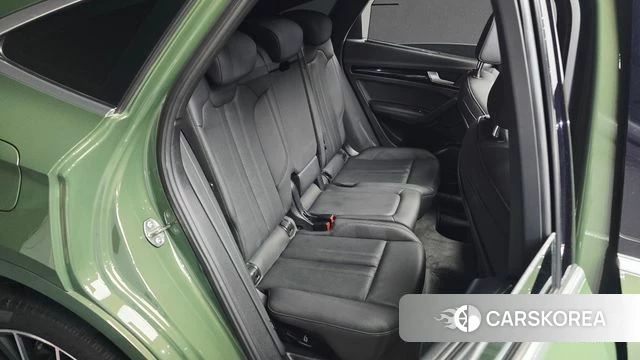 Audi Q5 (FY) 2022 Зеленый из Кореи, фото 2