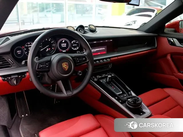 Porsche 911(992) 2024 Красный из Кореи, фото 2