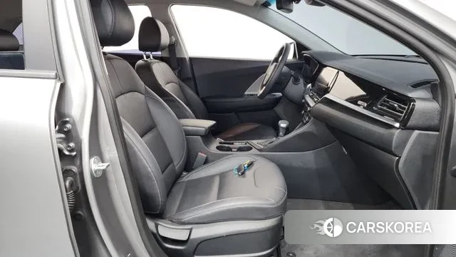 Kia The New Niro 2021 Серебряный из Кореи, фото 2