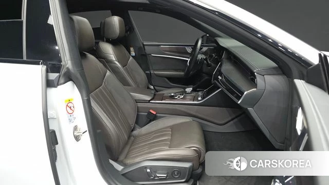 Audi A7 (4K) 2022 Белый из Кореи, фото 2