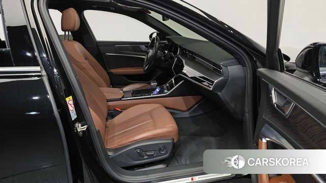 Audi A6 (C8) 2021 Черный из Кореи, фото 2