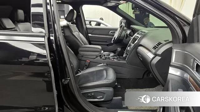 Ford Explorer 2018 Черный из Кореи, фото 2