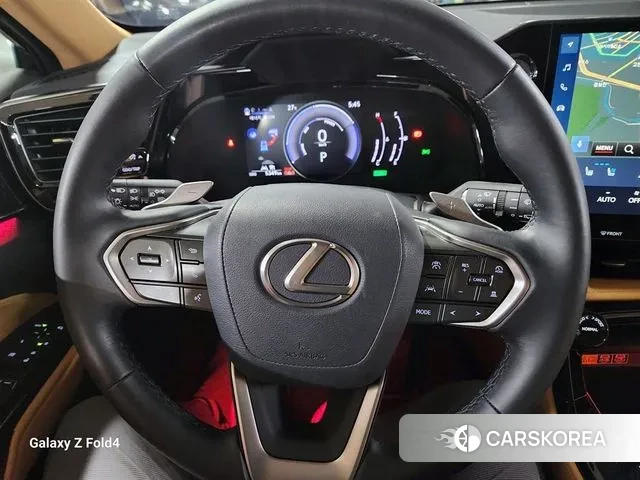 Lexus NX350h Second generation 2024 Белый из Кореи, фото 2