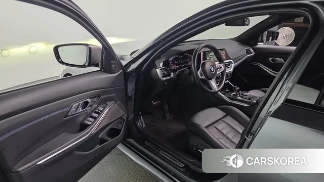 BMW 3 Series (G20) 2021 Серый из Кореи, фото 2