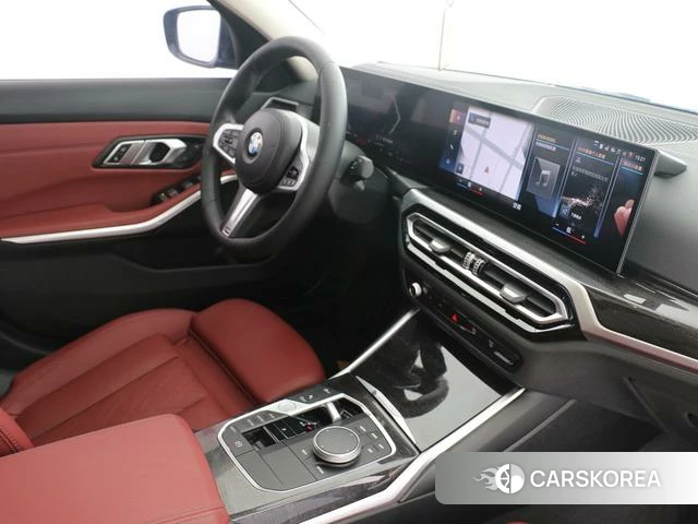 BMW 3 series 2023 Черный из Китая, фото 2