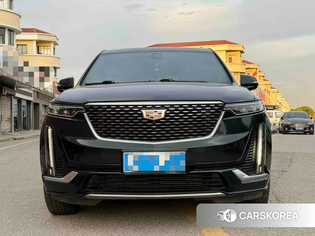 Cadillac XT6 2022 Зеленый из Китая, фото 2