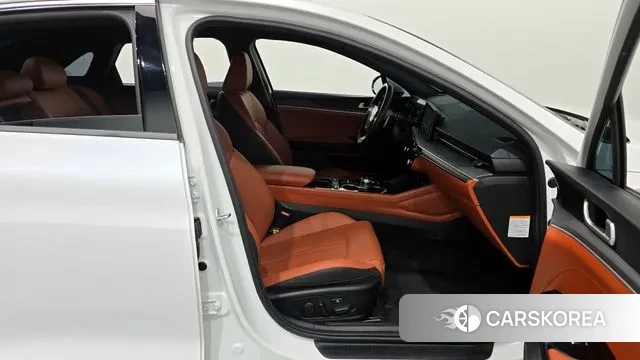 Kia The New K5 Hybrid 3rd generation 2024 Белый из Кореи, фото 2