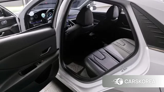 Hyundai Avante (CN7) 2021 Белый из Кореи, фото 2