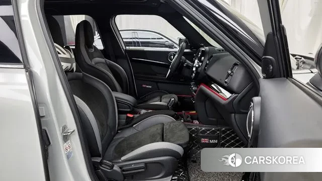 Mini Cooper S Countryman 2021 Серебряный из Кореи, фото 2