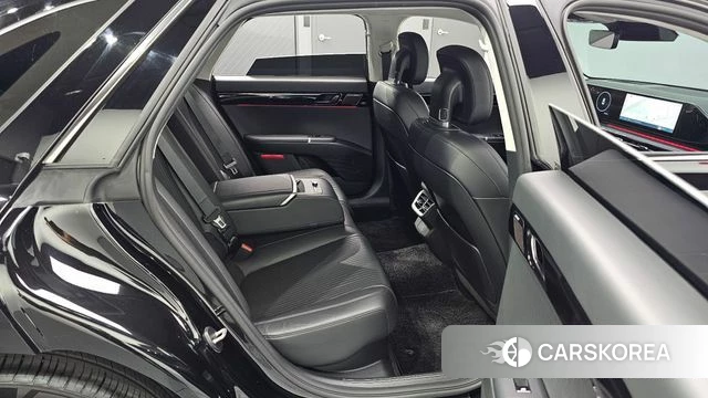 Hyundai Grandeur Hybrid (GN7) 2023 Черный из Кореи, фото 2