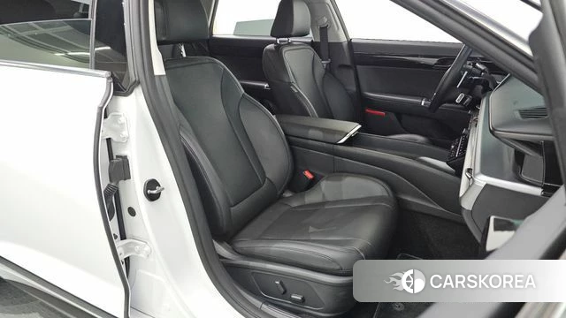 Hyundai Grandeur (GN7) 2024 Белый из Кореи, фото 2