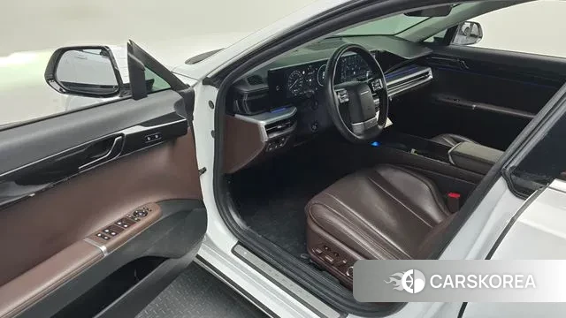 Hyundai Grandeur Hybrid (GN7) 2023 Белый из Кореи, фото 2