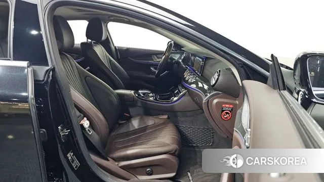 Mercedes-Benz CLS-Class C257 2020 Черный из Кореи, фото 2