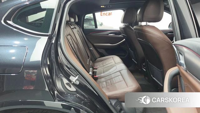 BMW X4 (G02) 2024 Черный из Кореи, фото 2