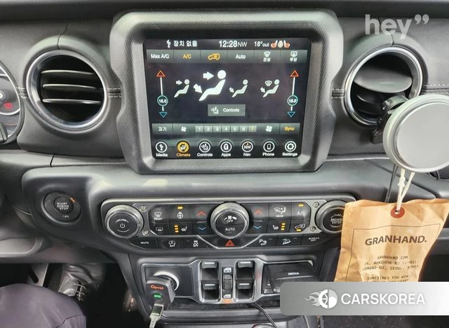 Jeep Wrangler (JL) 2019 Серый из Кореи, фото 2