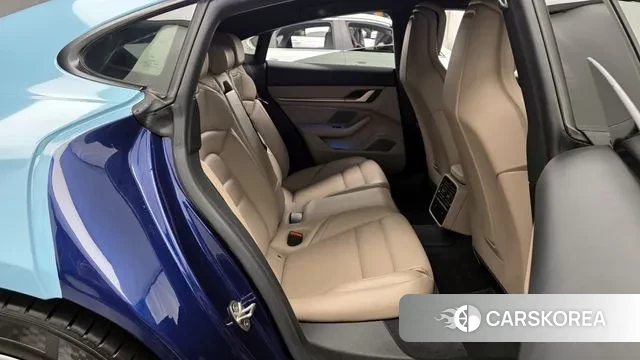 Porsche Taycan 2022 Небесно-голубой из Кореи, фото 2