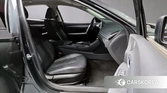 Hyundai Sonata (DN8) 2020 Серый из Кореи, фото 2