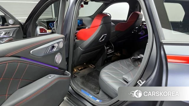 BMW XM (G09) 2024 Черный из Кореи, фото 2