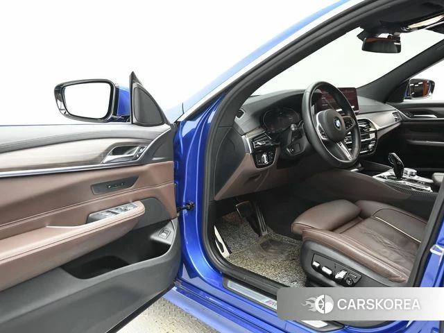 BMW 6 Series GT (G32) 2021 Белый из Кореи, фото 2