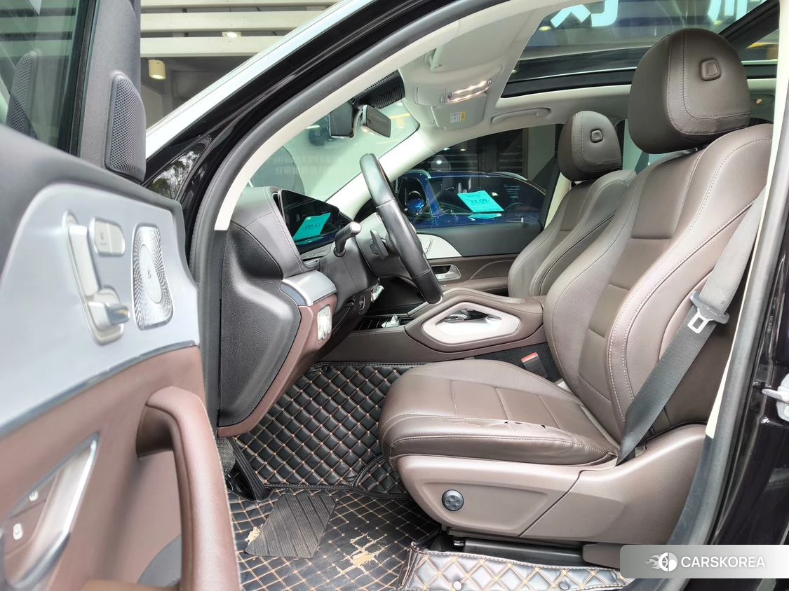 Mercedes-Benz GLE (import) 2020 Черный из Китая, фото 2