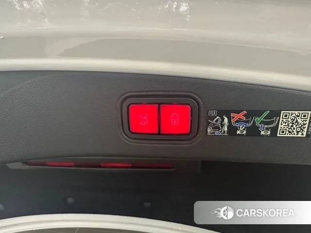 Mercedes-Benz E-Class W213 2023 Белый из Кореи, фото 2