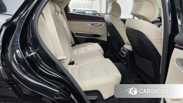 Genesis GV70 2024 Черный из Кореи, фото 2