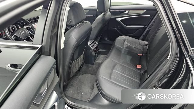 Audi A6 (C8) 2021 Черный из Кореи, фото 2
