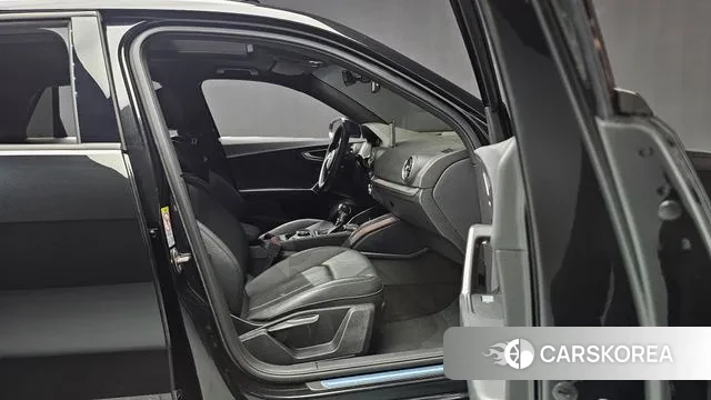 Audi Q2 2020 Черный из Кореи, фото 2