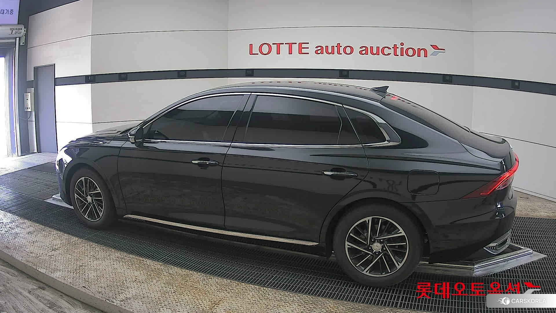 Hyundai Grandeur 2021 Midnight Black из Кореи, фото 2