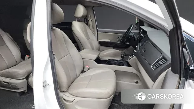 Kia All New Carnival 2018 Белый из Кореи, фото 2