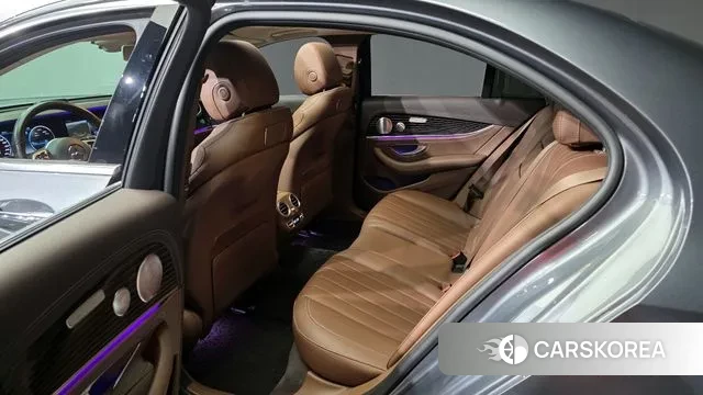 Mercedes-Benz E-Class W213 2020 Серый из Кореи, фото 2